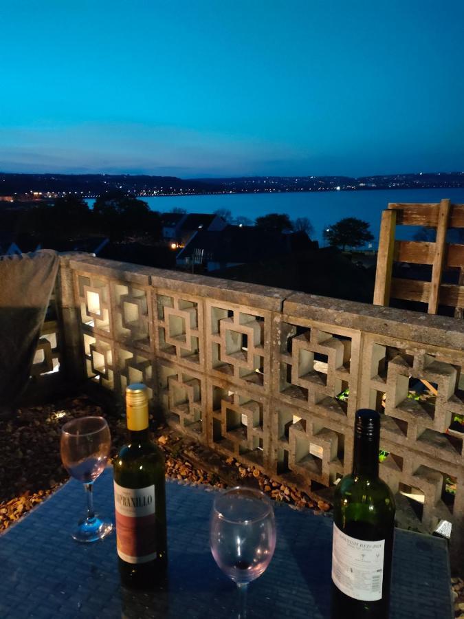 Fishermen'S Cottage With Log Burner, 2 Bathrooms & Sea Views From Garden Terraces The Mumbles Eksteriør bilde
